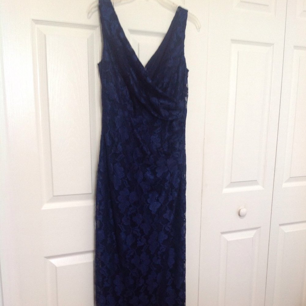 FORMAL DRESS with split